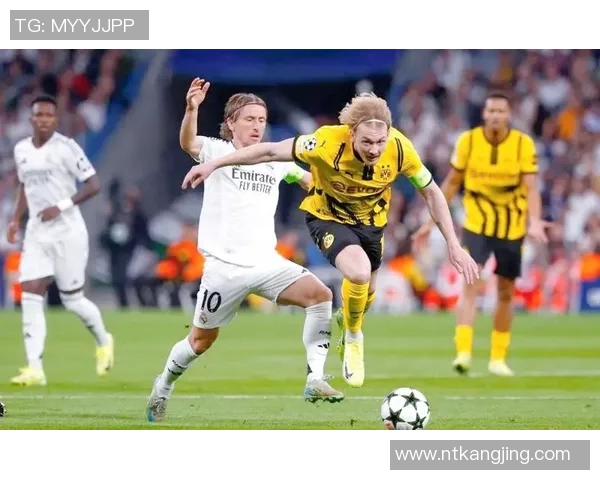 1617赛季皇马与多特激战回顾球星表现与战术分析