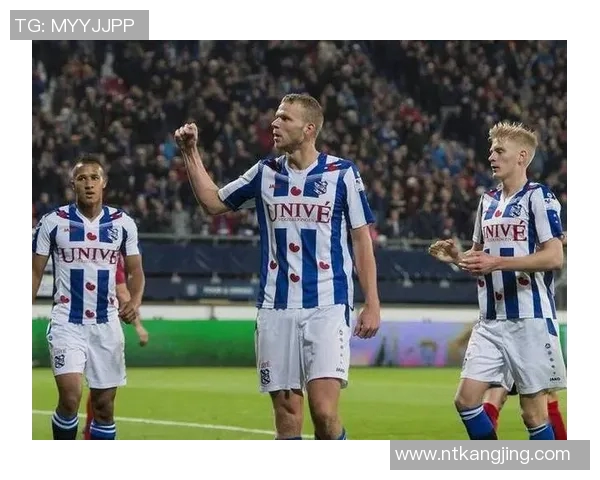 萨格勒布迪纳摩与费耶诺德的激烈对决揭示足球战术新趋势