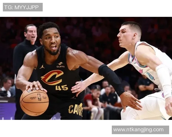 2015年NBA骑士与热火对决回顾:传奇球星的巅峰对抗与精彩瞬间 2015年NBA骑士与热火对决回顾:传奇球星的巅峰对抗与精彩瞬间