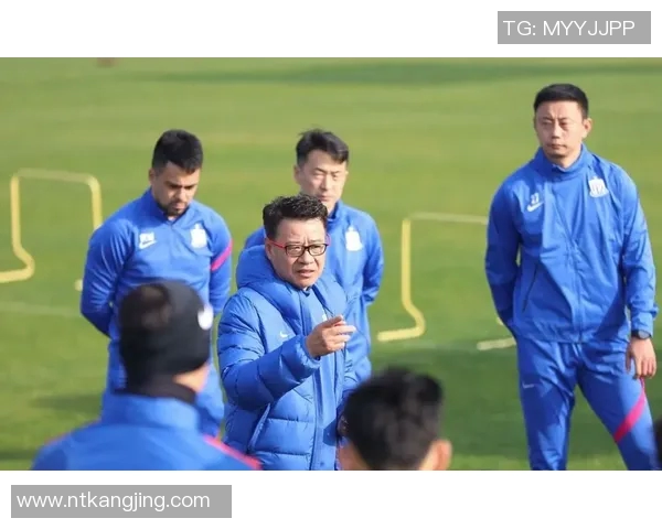 上海排球队的崛起之路:城市联赛中的拼搏与梦想 上海排球队的崛起之路:城市联赛中的拼搏与梦想