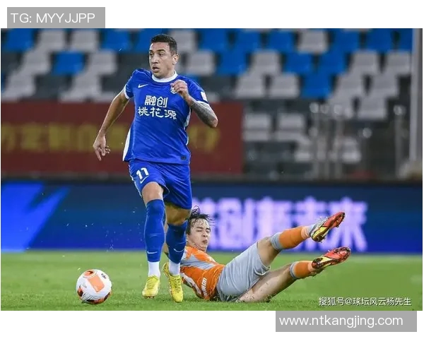 武汉足球队在奥运会积分榜上以54分稳居第一名展现强劲实力