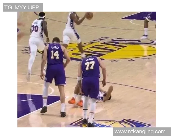 湖人对阵76人精彩比赛录像回顾与分析全场亮点不容错过 湖人对阵76人精彩比赛录像回顾与分析全场亮点不容错过