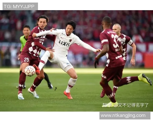 神户胜利船与川崎前锋的激烈对决展现足球魅力与战术智慧