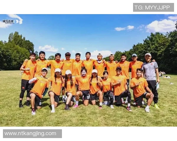 重庆飞盘队在世界攀岩锦标赛中的成长与蜕变之路